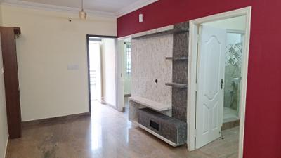 Living Room Image of 900 Sq.ft 2 BHK Builder Floor for rent in Bommanahalli Bengaluru for Rs. 25000