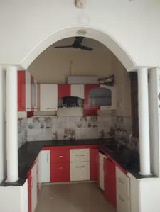 Kitchen Image of 1700 Sq.ft 2 BHK Builder Floor for rent in Vrindavan Yojana Lucknow for Rs. 15000