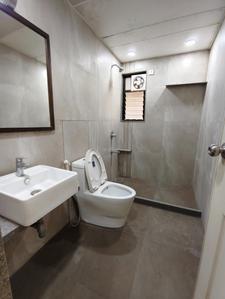 Bathroom Image of 2311 Sq.ft 3 BHK Apartment / Flat for sale in Bhayli Vadodara for Rs. 9900000