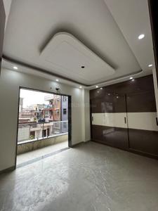 Bedroom Image of 1350 Sq.ft 3 BHK Builder Floor for sale in Tri Nagar New Delhi for Rs. 13000000
