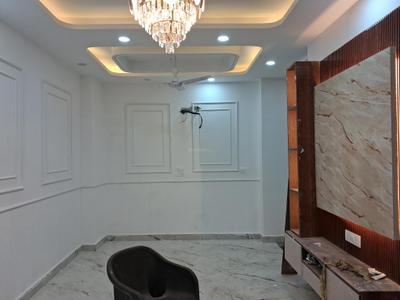 Living Room Image of 1100 Sq.ft 2 BHK Apartment / Flat for sale in Sector 110 Noida for Rs. 4270000