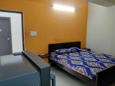 Bedroom Image of 350 Sq.ft 1 RK Apartment / Flat for rent in Indira Nagar Bengaluru for Rs. 25000
