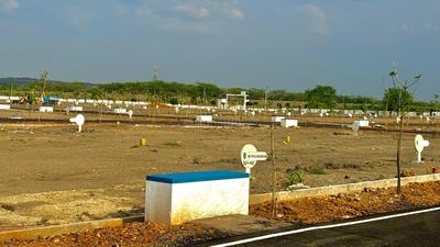 Image of 1350 Sq.ft Residential Plot / Land for sale in Chinna Tekur, Kurnool for Rs. 990000
