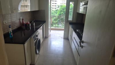 Kitchen Image of 1928 Sq.ft 3 BHK Apartment / Flat for sale in DLF The Skycourt, Sector 86 Gurgaon for Rs. 20000000