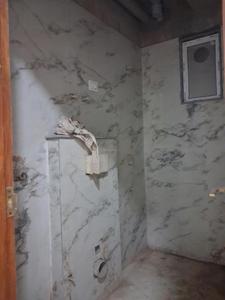 Common Bathroom Image of 1700 Sq.ft 3.5 BHK Apartment / Flat for sale in DM Infra, Sector 104 Noida for Rs. 6475000