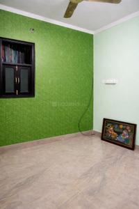 Bedroom Image of 750 Sq.ft 2 BHK Apartment / Flat for rent in Shahdara New Delhi for Rs. 10000