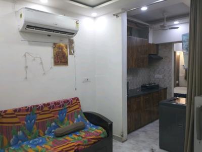 Bedroom Image of 370 Sq.ft 1 RK Apartment / Flat for rent in DLF Capital Greens Phase 1 And 2, Karampura New Delhi for Rs. 24000
