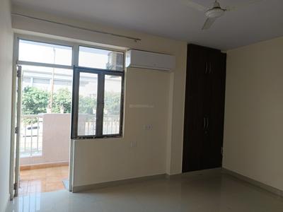 MR Platinum 321 Bedroom One 4
