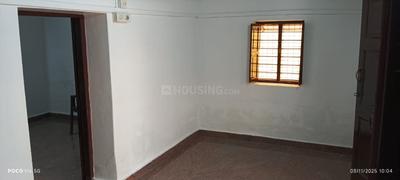 Bathroom Image of 800 Sq.ft 1 BHK Independent House for rent in Palayamkottai Tirunelveli for Rs. 8500