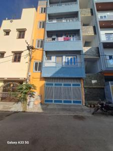 1 RK Independent Builder Floor