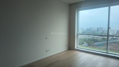 Bedroom Image of 6256 Sq.ft 4.5 BHK Apartment / Flat for sale in Magarpatta City Pune for Rs. 140000000