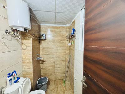Image of 1080 Sq.ft 2 BHK Apartment / Flat for rent in Highland Park Luxuria, Bhabat, Zirakpur for Rs. 25500