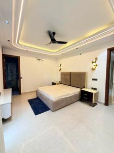 Bedroom Image of 2100 Sq.ft 4 BHK Builder Floor for rent in Freedom Fighters Enclave New Delhi for Rs. 85000