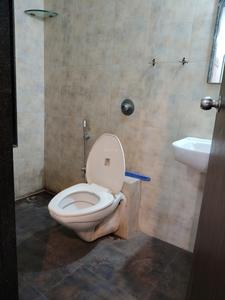 Common Bathroom Image of 1700 Sq.ft 3 BHK Apartment / Flat for sale in Kharghar Navi Mumbai for Rs. 16800000