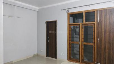 Bedroom Image of 1800 Sq.ft 2 BHK Builder Floor for rent in Eldeco City, Mubarakpur Lucknow for Rs. 17000