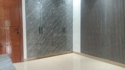 Bedroom Image of 1395 Sq.ft 3 BHK Builder Floor for sale in Surajmal Vihar New Delhi for Rs. 30000000