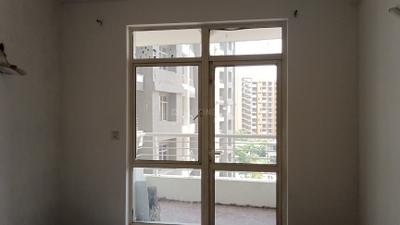 Bedroom Image of 1430 Sq.ft 2 BHK Apartment / Flat for sale in Raheja Vedaanta, Sector 108 Gurgaon for Rs. 13500000