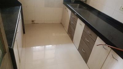 Kitchen Image of 950 Sq.ft 3 BHK Apartment / Flat for rent in Gemstar Symphony, Kandivali West Mumbai for Rs. 75000