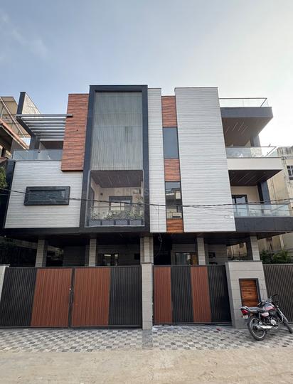 Brijlalpura Main Image 1