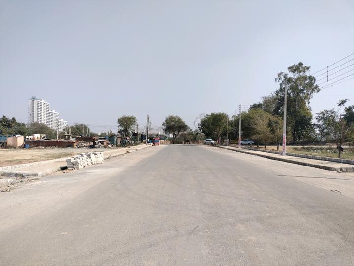 Badauli Village, Sector 80 Main Image 1