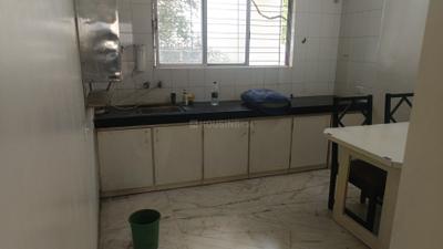 Kitchen Image of 750 Sq.ft 2 BHK Independent House for rent in Shivaji Nagar Pune for Rs. 45000
