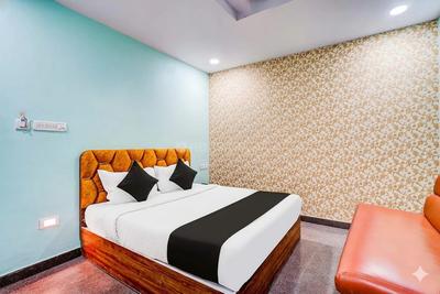 Image of Emara inn in Murugeshpalya, Bangalore