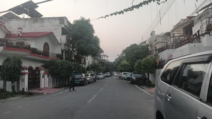 Viram Khand-3, Gomti Nagar Main Image 1