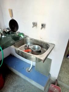 Kitchen Image of 344 Sq.ft 1 BHK Builder Floor for rent in Sector 10 Rohini New Delhi for Rs. 6500