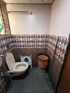 Bathroom Image of 1100 Sq.ft 2 BHK Apartment / Flat for rent in Sanpada Navi Mumbai for Rs. 65000