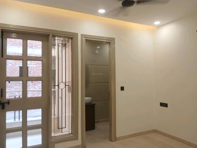Bedroom Image of 1350 Sq.ft 3 BHK Builder Floor for rent in Ashok Nagar New Delhi for Rs. 45000