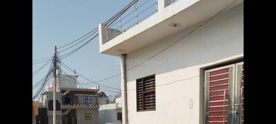 Image of 450 Sq.ft Residential Plot / Land for sale in Maruti Kunj, Gurgaon for Rs. 1200000