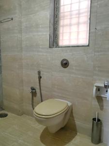 Common Bathroom Image of 845 Sq.ft 2 BHK Apartment / Flat for rent in Kasarvadavali Thane for Rs. 23500