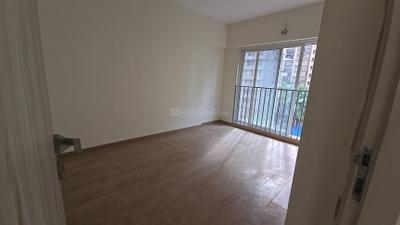 Bedroom Image of 815 Sq.ft 3 BHK Apartment / Flat for rent in Swastik Platinum, Vikhroli East Mumbai for Rs. 70000