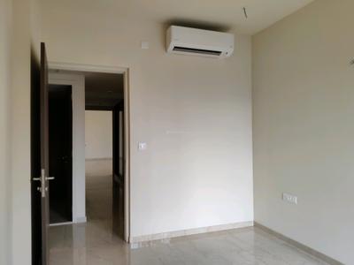 Bedroom Image of 2500 Sq.ft 4 BHK Apartment / Flat for sale in Lodha Sterling, Thane West Thane for Rs. 40000000