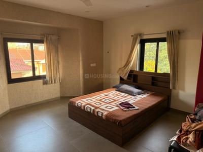Bedroom Image of 2700 Sq.ft 3.5 BHK Apartment / Flat for sale in Navrangpura Ahmedabad for Rs. 20100000