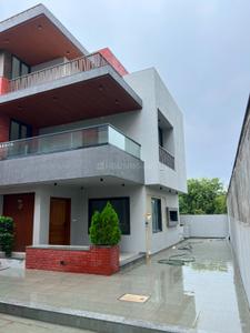 Image of 2286 Sq.ft 4 BHK Villa for sale in Devam Love Kush Villa, Raysan, Gandhinagar for Rs. 40000000