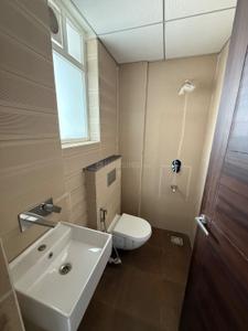 Bathroom Image of 2505 Sq.ft 4.5 BHK Apartment / Flat for sale in Uptown Skylla, PR7 Airport Road Zirakpur for Rs. 21000000