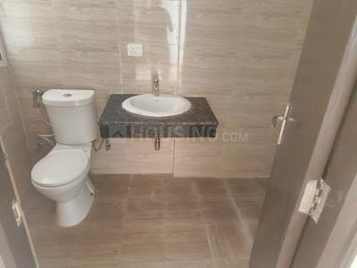 Bedroom Image of 1300 Sq.ft 3 BHK Apartment / Flat for sale in Amrapali Crystal Homes Phase 1, Sector 76 Noida for Rs. 17500000
