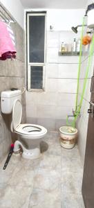 Bathroom Image of 1215 Sq.ft 2 BHK Apartment / Flat for rent in Dharmadev Swaminarayan Park 2, Vishala Ahmedabad for Rs. 22000