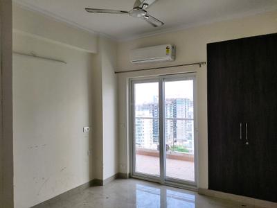 Bedroom Image of 1300 Sq.ft 2.5 BHK Apartment / Flat for rent in Shree Vardhman Victoria, Sector 70 Gurgaon for Rs. 40500