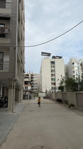 Image of 655 Sq.ft 2 BHK Apartment / Flat for sale in Yogeshwar Swarnim Sky, Bhayli, Vadodara for Rs. 3900000