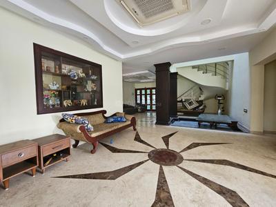 Hall Image of 3205 Sq.ft 5 BHK Independent House for sale in Sholinganallur Chennai for Rs. 130000000