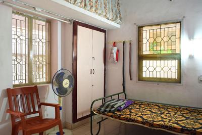 Bedroom Image of Single room for single person  in Saligramam, Chennai