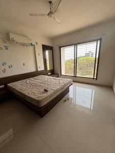 Bedroom Image of 2100 Sq.ft 3 BHK Apartment / Flat for rent in Uttara Nagar Nashik for Rs. 31000