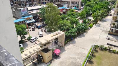 Image of 1380 Sq.ft 3 BHK Apartment / Flat for sale in Panchsheel Wellington, Crossings Republik, Ghaziabad for Rs. 19000000