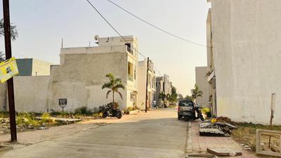 Image of 1150 Sq.ft Residential Plot / Land for sale in Redwood Platinum, Rau, Indore for Rs. 5520000