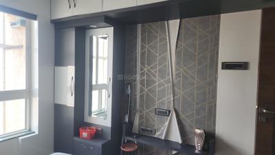 Bedroom Image of 999 Sq.ft 2 BHK Apartment / Flat for sale in Hiranandani Meadows, Thane West Thane for Rs. 21500000