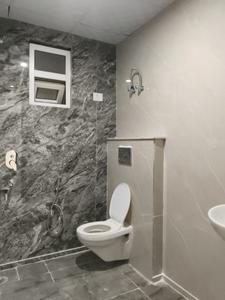 Common Bathroom Image of 1450 Sq.ft 3 BHK Apartment / Flat for sale in Vihaan Wardania, Noida Extension Greater Noida for Rs. 5800500