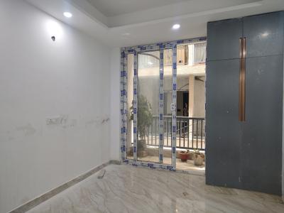 Bedroom Image of 800 Sq.ft 2 BHK Builder Floor for rent in Chhattarpur New Delhi for Rs. 24000