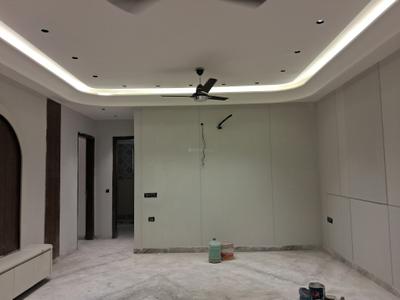 Living Room Image of 1800 Sq.ft 3 BHK Builder Floor for sale in New Builder Floors, Paschim Vihar New Delhi for Rs. 41500000